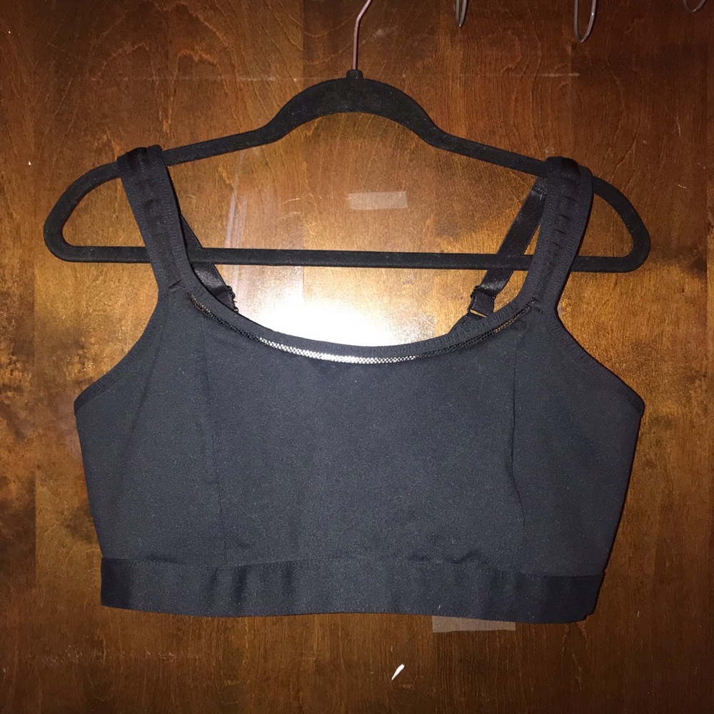 Fabletics sports bra